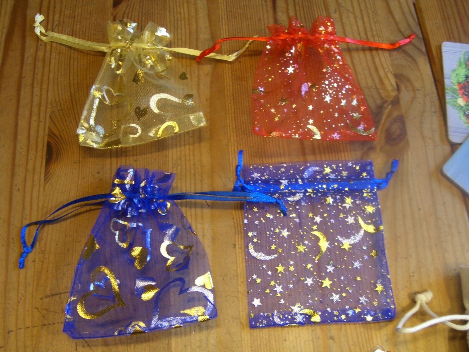 Libri: Weihnachten, Geschenke, Basteln, ein buntes Sammelsurium – Nuovo (secondo la descrizione) da Winterthur venduto da Ghandi5 3