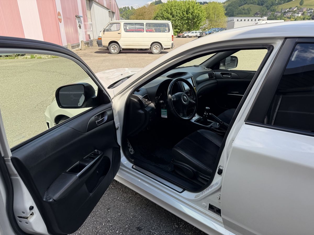 Subaru Automobili: Subaru Wrx Sti 2013 mit Mfk 12.2025 – Usato da Ufhusen venduto da Trans-it 6