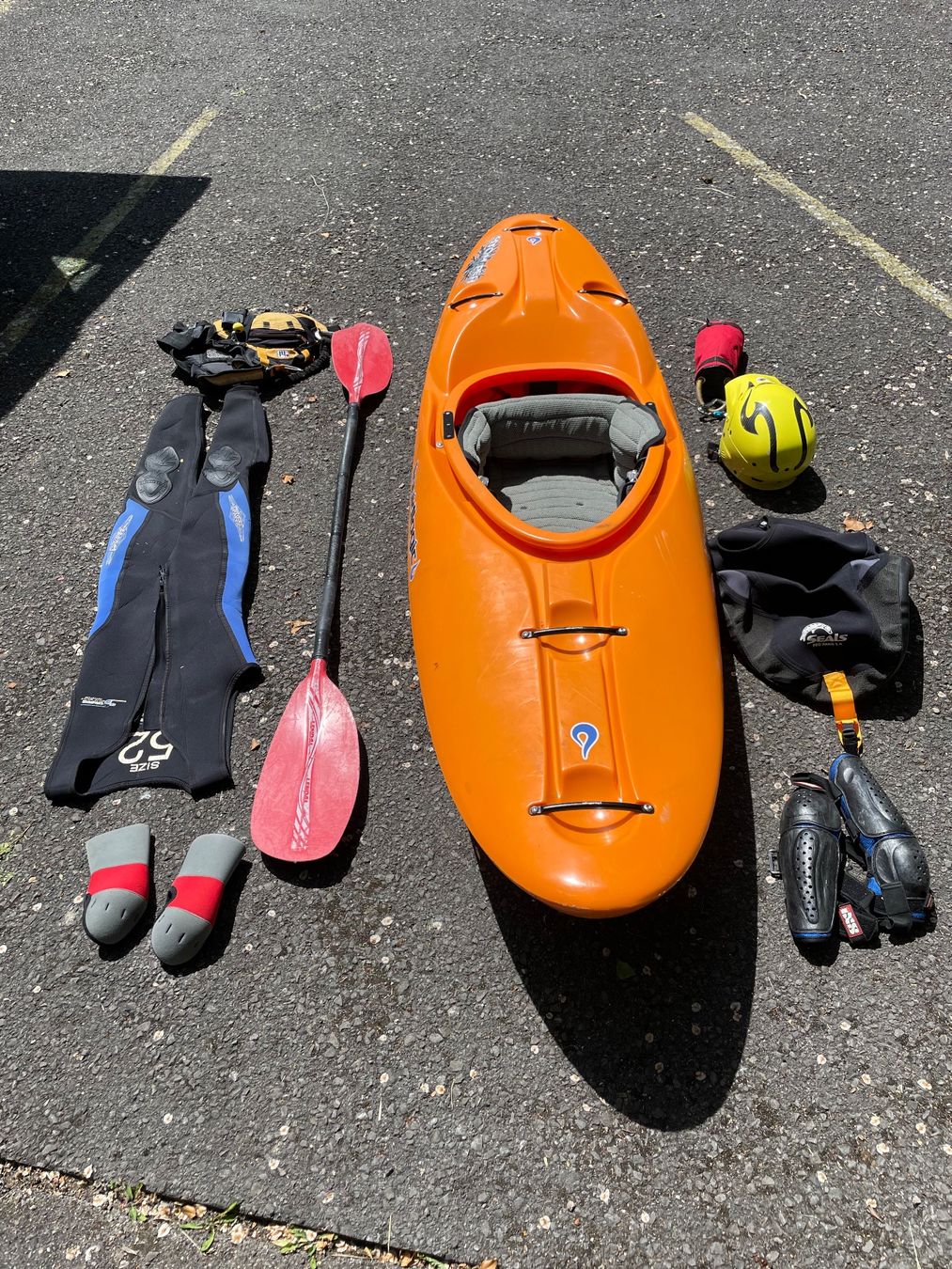Boote: Wildwasserkajak Liquidlogic Stomper mit Ausrüstung – Gebraucht aus Gunten von Sssuperbock 7