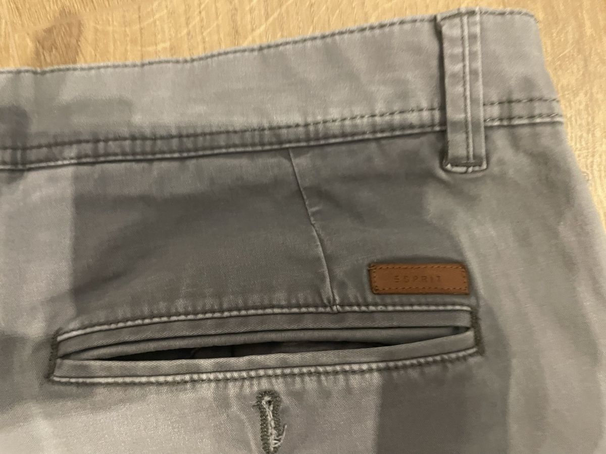 Esprit Pantaloni: Herren Stoffhose Gr. 36/34  Esprit – Usato da Vilters venduto da markus_85 2