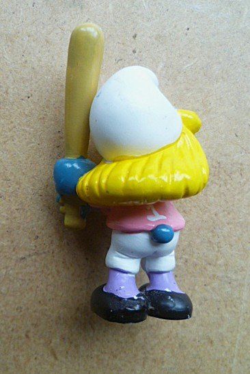 Figuren: Schlumpfine mit Baseball – Gebraucht aus Effretikon von Heimstudio 3