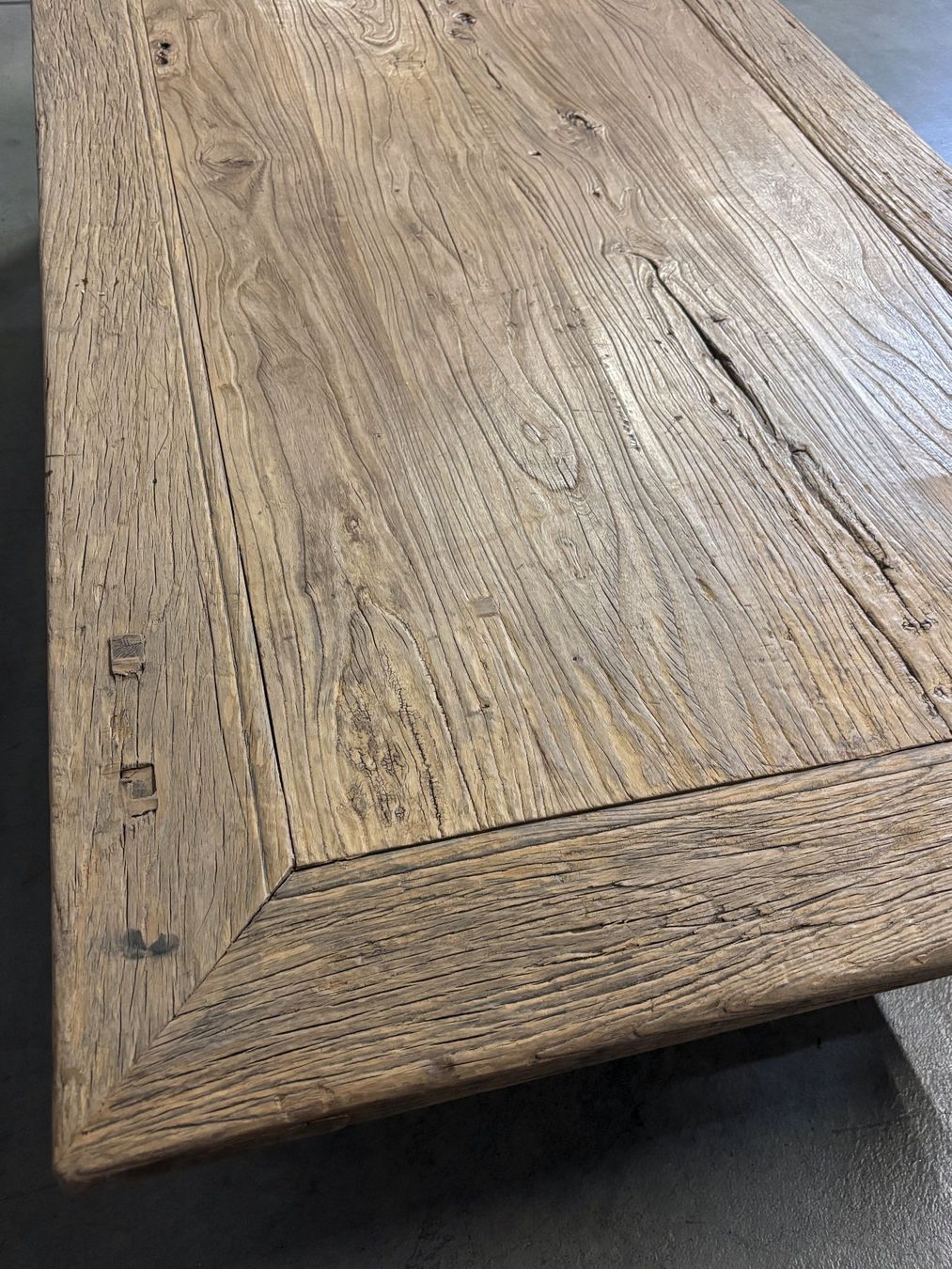 Tables: grosser, rustikaler Saltontisch – Neuf (Voir description) à Chur par elifornico 5