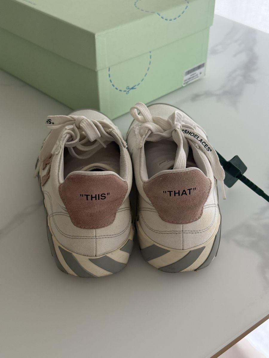 Off-White Scarpe da donna: Chausseurs Off-White vierges, taille 38 – Usato da Peseux venduto da kul_pz6z 4