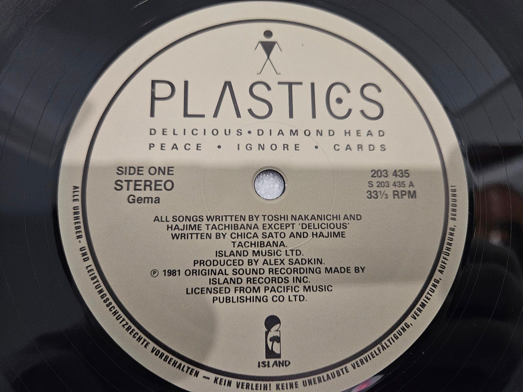 Dischi in vinile: Plastics – Welcome Back ( LP, Electronic ) – Usato da Uster venduto da Vinyl-Leidenschaft 5