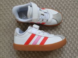 Adidas Sneakers