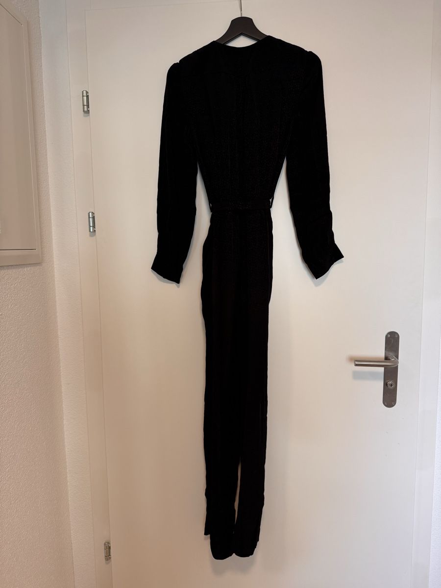 Massimo Dutti Tute: Jumpsuit Damen schwarz Grösse 38 Massimo Dutti – Usato da Dübendorf venduto da ClaraS. 9