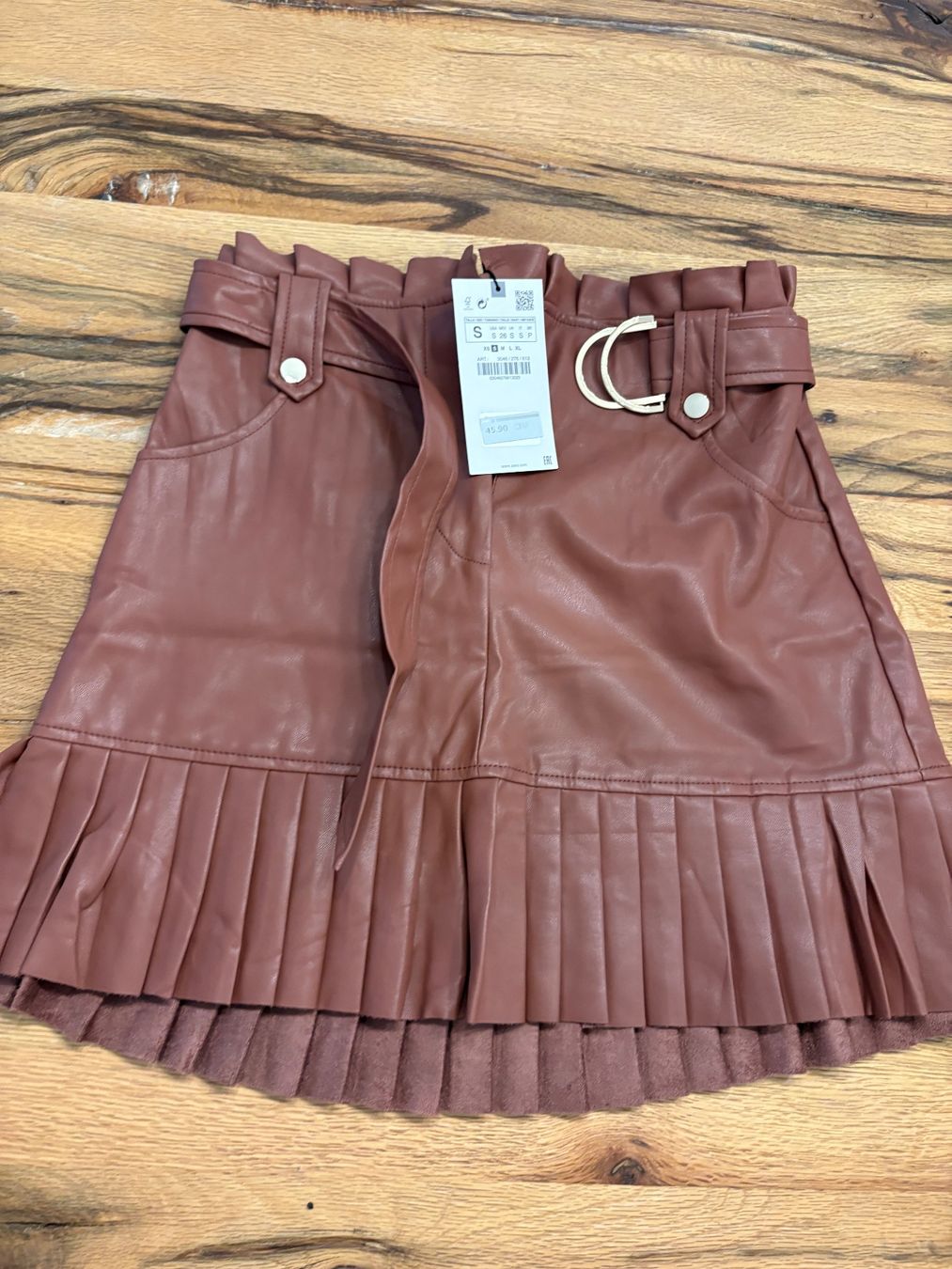 Zara Gonne: Lederrock Zara Gr. S neu – Nuovo (secondo la descrizione) da Gutenswil venduto da mse_hbj5 2