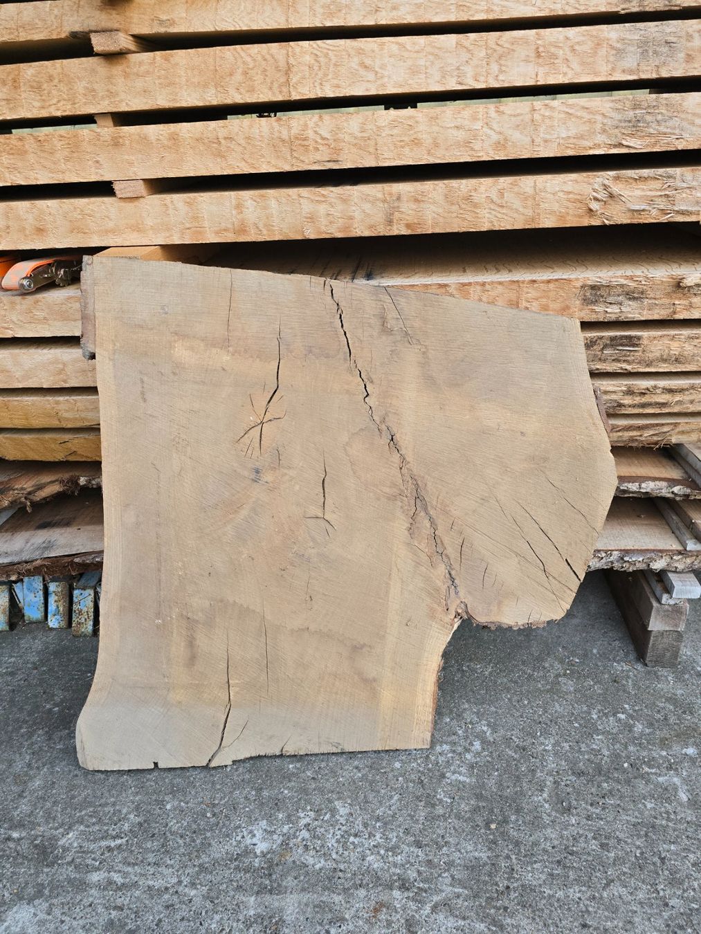 Holzartikel: Eichenbrett für Salontisch – Neu (gemäss Beschreibung) aus Ramsei von Waelchris
