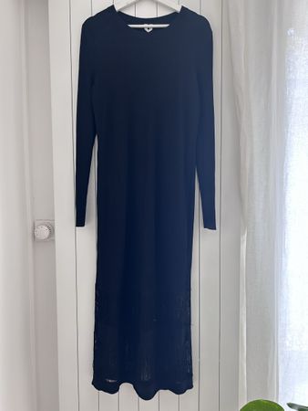Robe Arket noir M