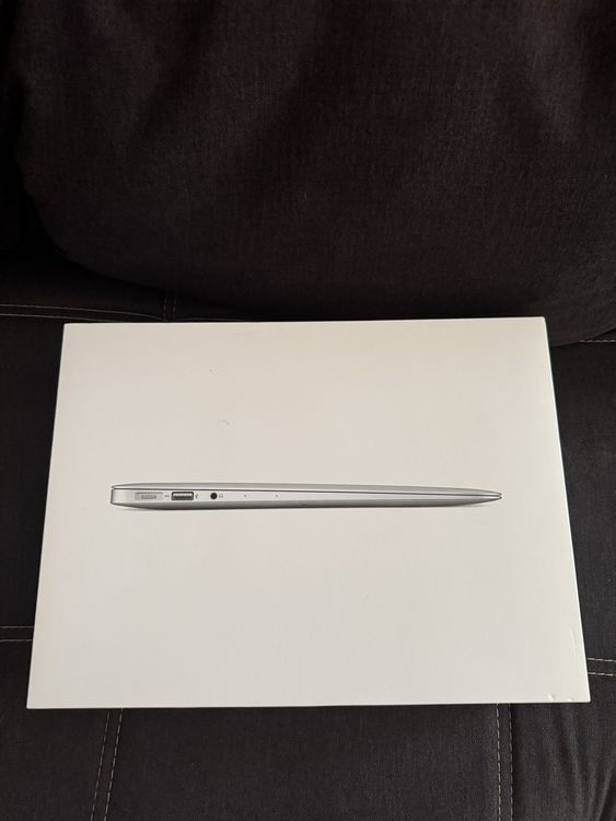 Apple Notebook: Macbook Air – Usato da Bazenheid venduto da Raoul99 5