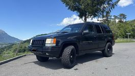 Jeep Grand Cherokee5.9