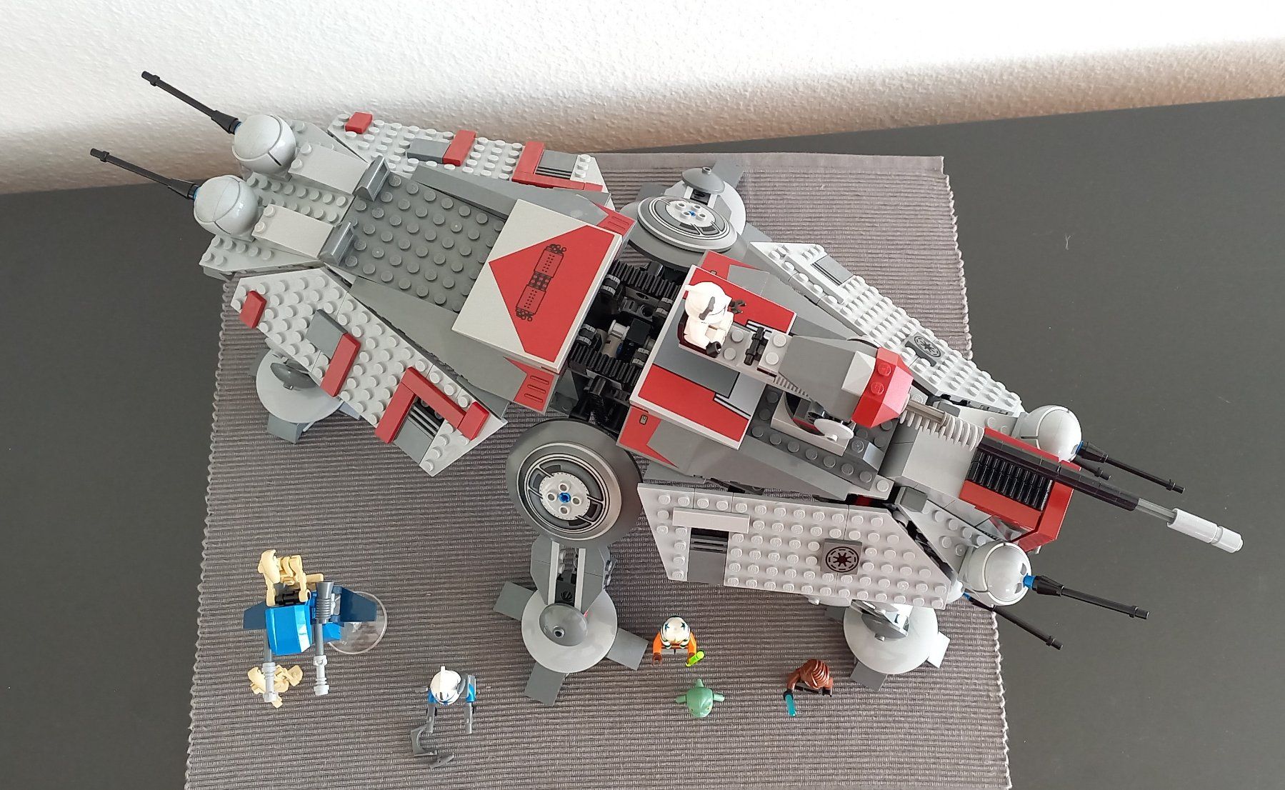 Giocattoli: Lego Star Wars 7675 – Usato da Emmenbrücke venduto da poros221 4