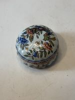 Antike kleine Keramikdose Fayence handbemalt um 1900