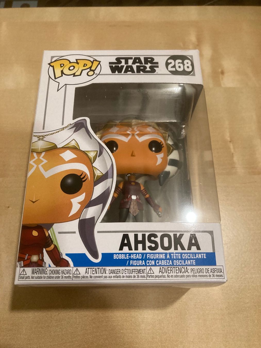 Funko Statuette: Funko Pop Star Wars 268 - Ahsoka – Nuovo e nell'imballaggio originale da Baden venduto da Polystyreneman