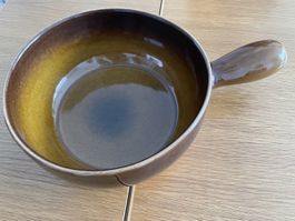 Schönes Caquelon / Fonduetopf