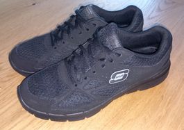 Skechers air cooled  memory foam 43