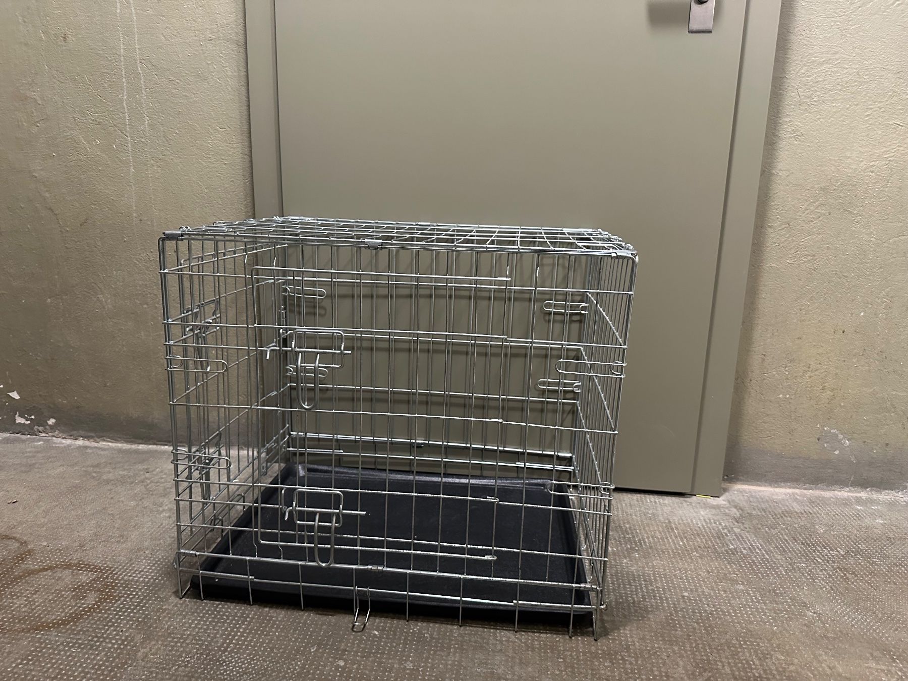 Käfige, Transport & Sicherheit: Hundebox – Neu (gemäss Beschreibung) aus basel von sso_t5rp