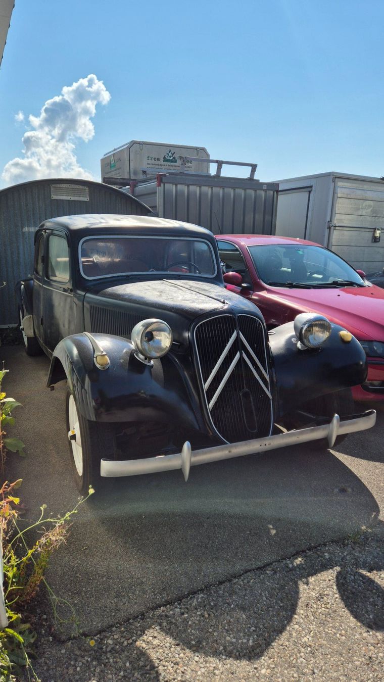 Citroën Automobili: Citroen Traction Oldtimer,  ca. Jg. 1952 – Difettoso da Appenzell venduto da mex75 2