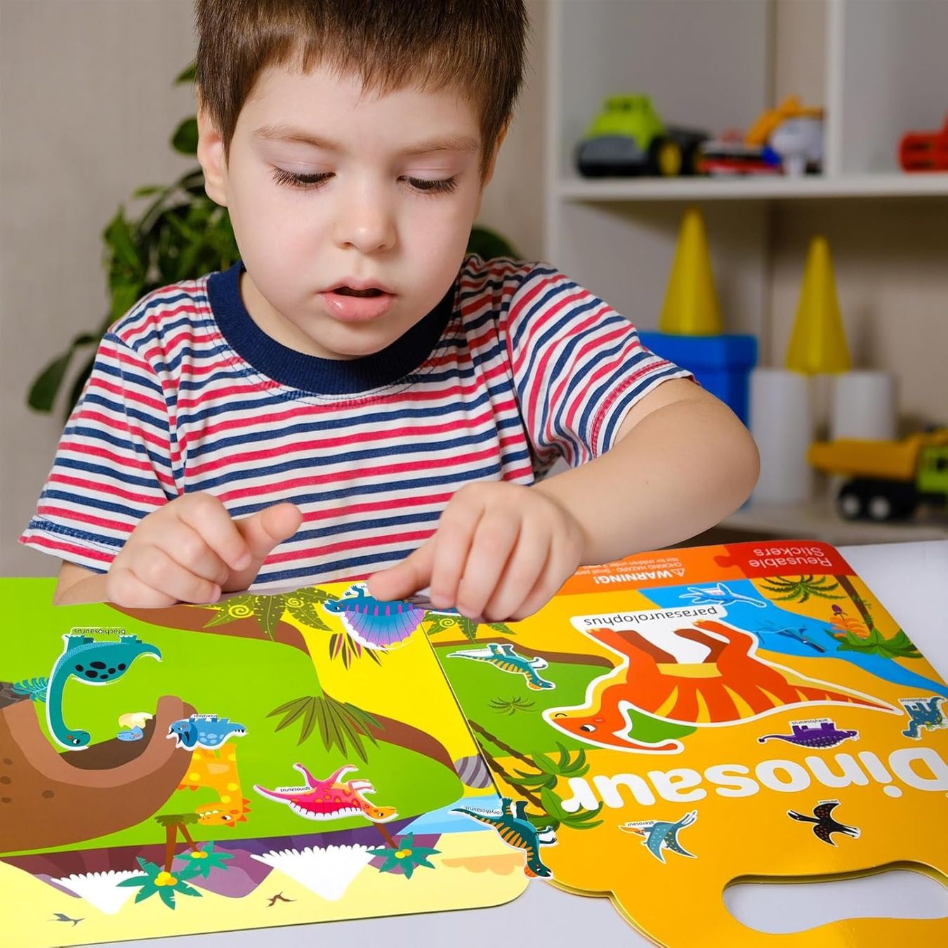 Giocattoli: Wiederverwendbare Stickerbücher  sticker kinder – Nuovo (secondo la descrizione) da Thun venduto da coverall 1