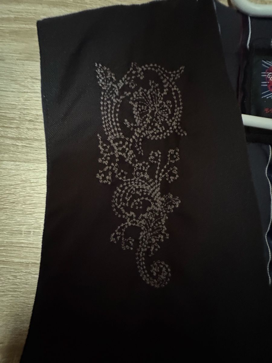 Gilet & Giacche: Gilet von English Laundry. – Nuovo (secondo la descrizione) da Huttwil venduto da Nedja0 8