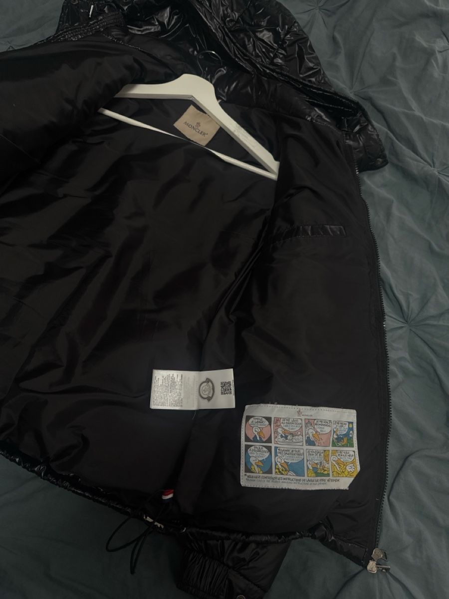 Moncler Jacken: Moncler Jacke – Gebraucht aus St. Gallen von junzi.otr 1