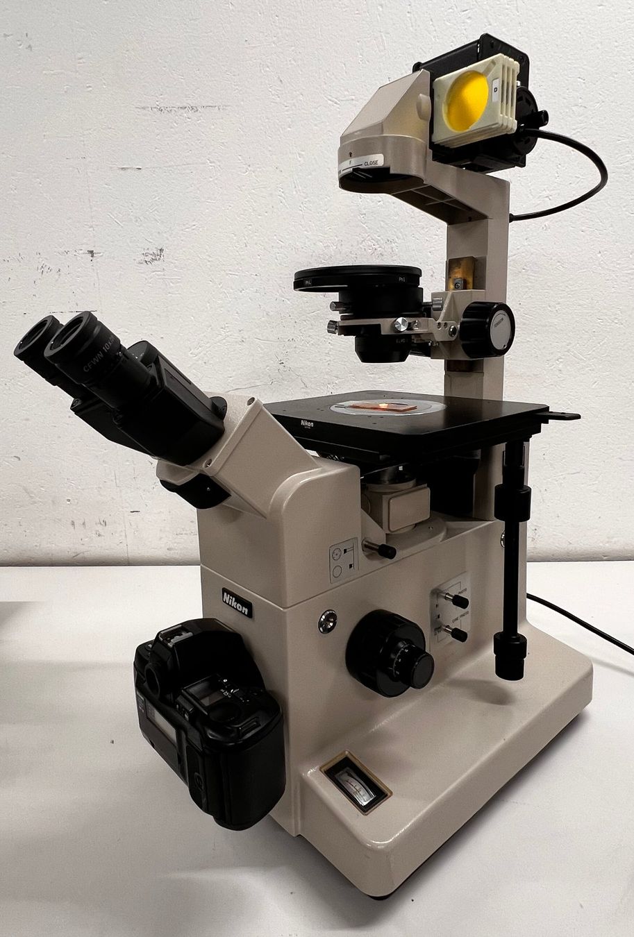 Laborzubehör: Nikon Diaphot Inverted Mikroskop – Gebraucht aus Niederdorf von LeptonAG_Labor 1