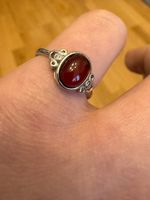 Vintage Silberring S925 Grössenverstellbar roter Bernstein