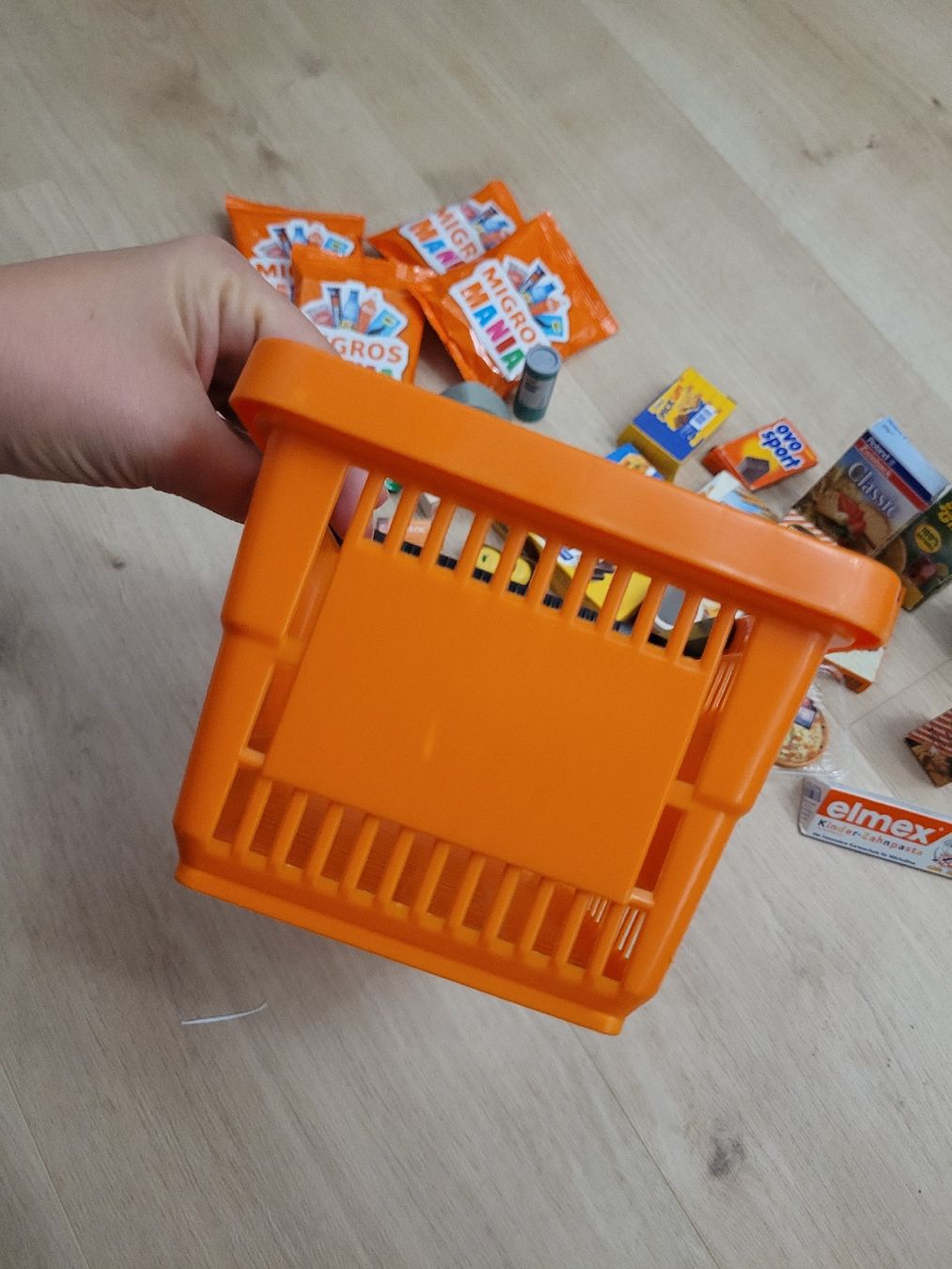Migros Giocattoli: Zubehör Verkäuferlilade – Usato da Lupsingen venduto da sta_wgg5 7