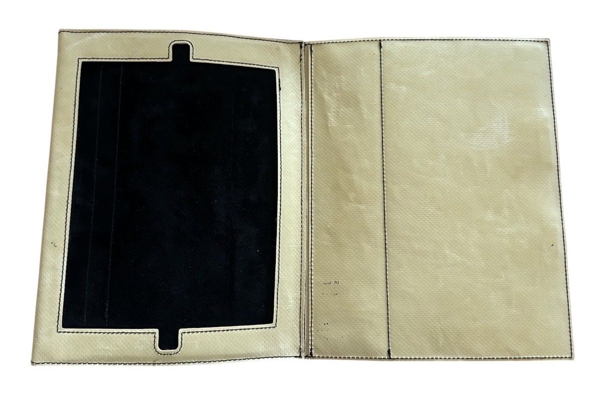 Freitag Taschen: Freitag IPad Hulle – Neu (gemäss Beschreibung) aus Zuzwil SG von her_rmc7 1
