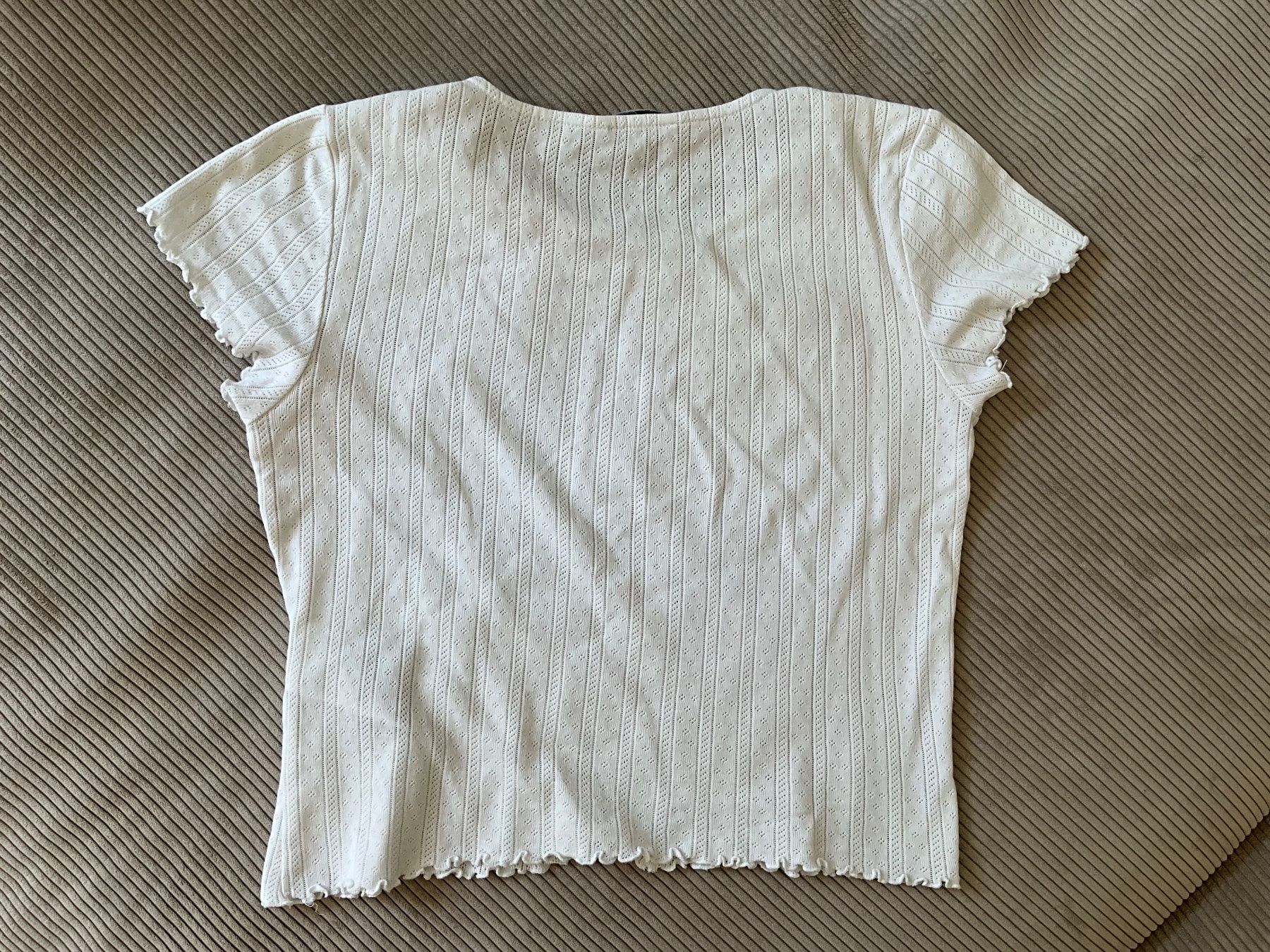 Only T-shirt: Shirt/Crop Top weiss, S – Usato da Zürich venduto da lisa.alessia93 1