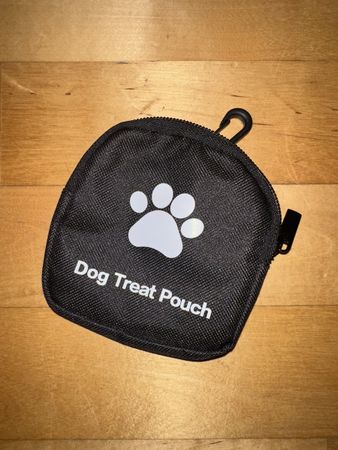 Pochette à friandises pour chien 