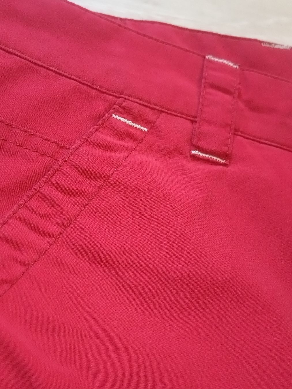 Pantaloni: Short Bush Rouge, Taille 42, TBE - – Usato da Farvagny-le-Grand venduto da LaCaverne 2