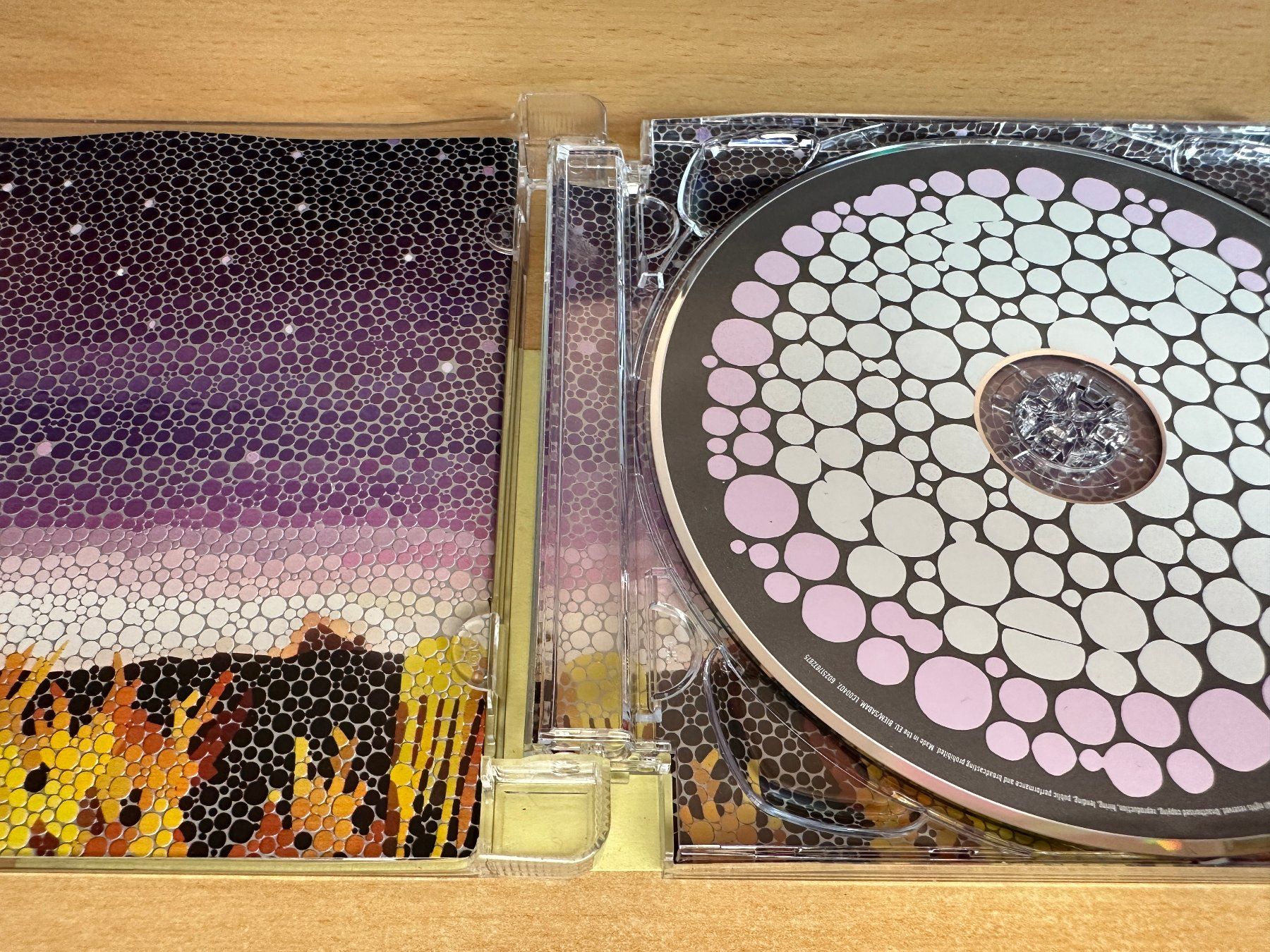 CD: The Killers – Day & Age – Usato da Rikon im Tösstal venduto da Alpenmutz 2
