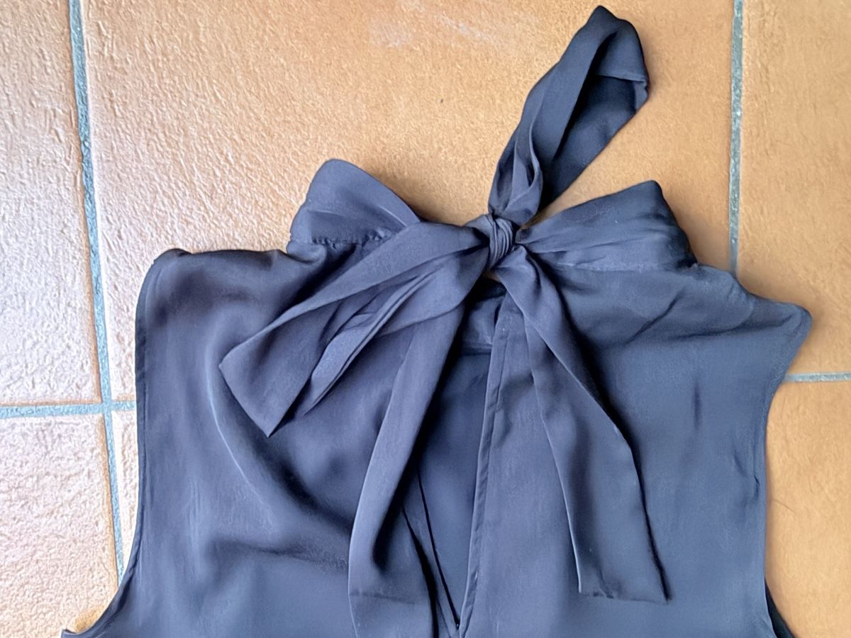 H&M Vestiti: Abito leggermente satinato,tg XS – Nuovo (secondo la descrizione) da Bellinzona venduto da bul_mvy5 6