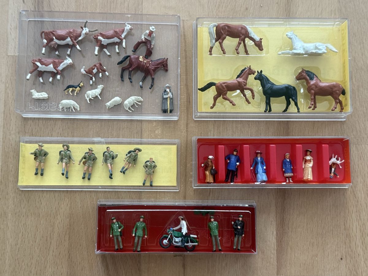 Preiser Modellini di ferrovie: Preiser Miniaturfiguren - Konvolut  – Usato da Zürich venduto da ton_p8mn