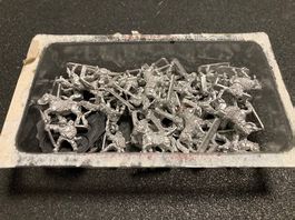 figurines Demonworld archers montés (empire) neuf, complet