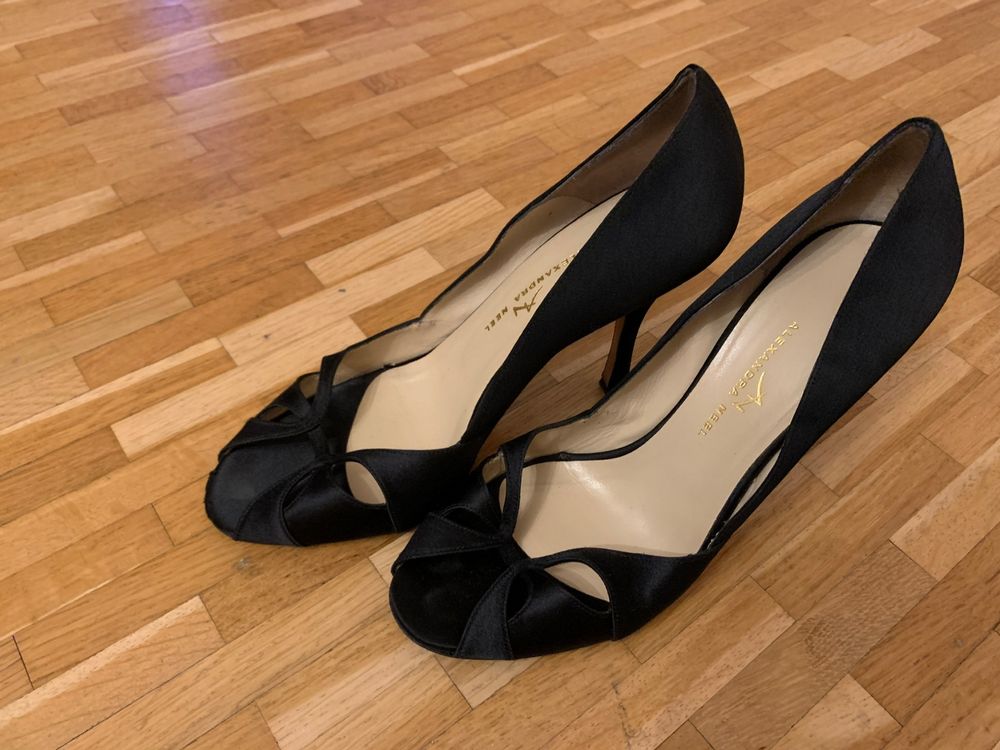 Escarpins Talons Alexandra Neel Taille 38 - Couleur Prune Foncée - Talon 4,5 Pouces - Occasion