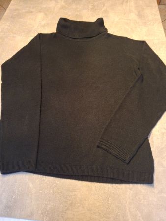 Pull noir col roulé taille M marque Charles Vögele
