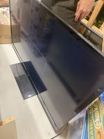 Sharp LCD Fernseher mit Standfuss, gebrauchter Zustand