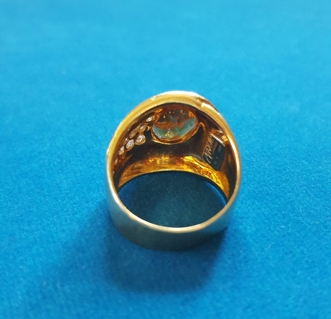 Ringe: 18 Karat 750 Massiv Gold Ring Mit Steine – Gebraucht aus Wald ZH von Aniade 9