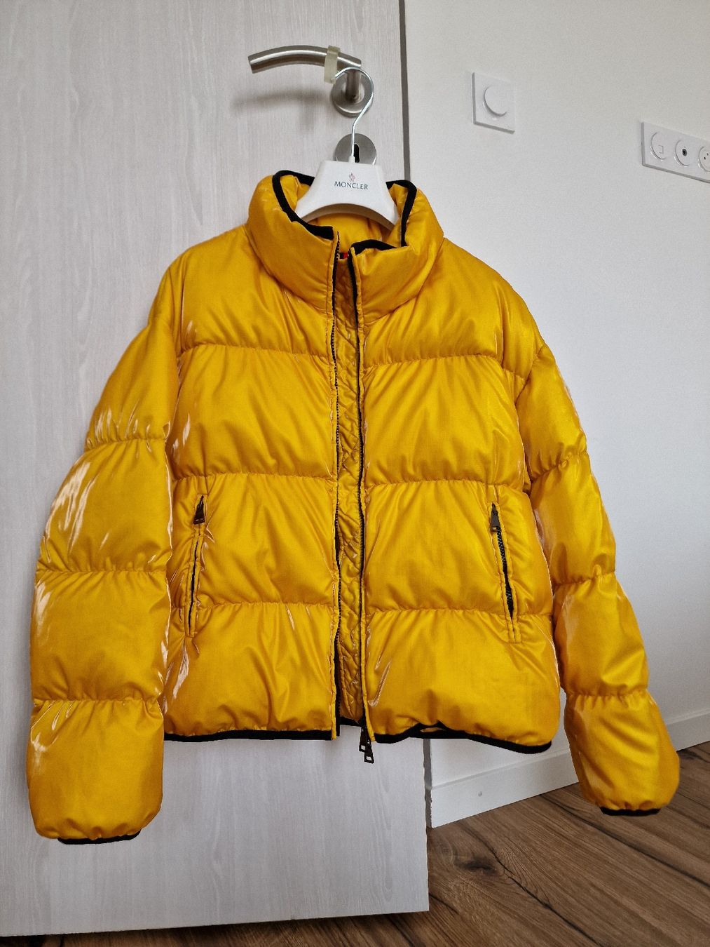 Moncler Vestes: Doudoune Moncler – Neuf (Voir description) à Yverdon-les-Bains par Ed9lude 9