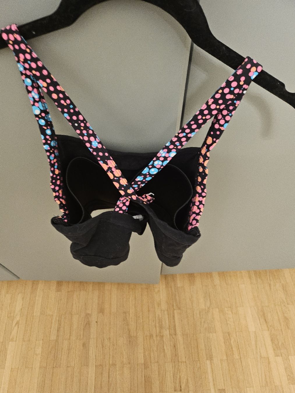 Tezenis Top: top de sport – Nuovo (secondo la descrizione) da La Tour-de-Peilz venduto da mar_2r26 1