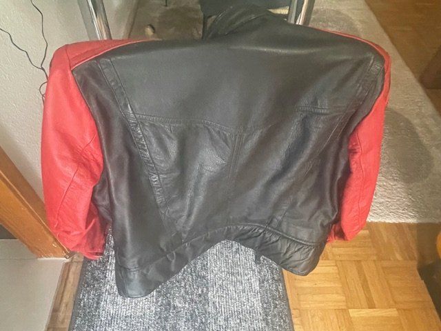 Giacche: Damen Motorradjacke Leder – Usato da Basel venduto da Dylan1994 6