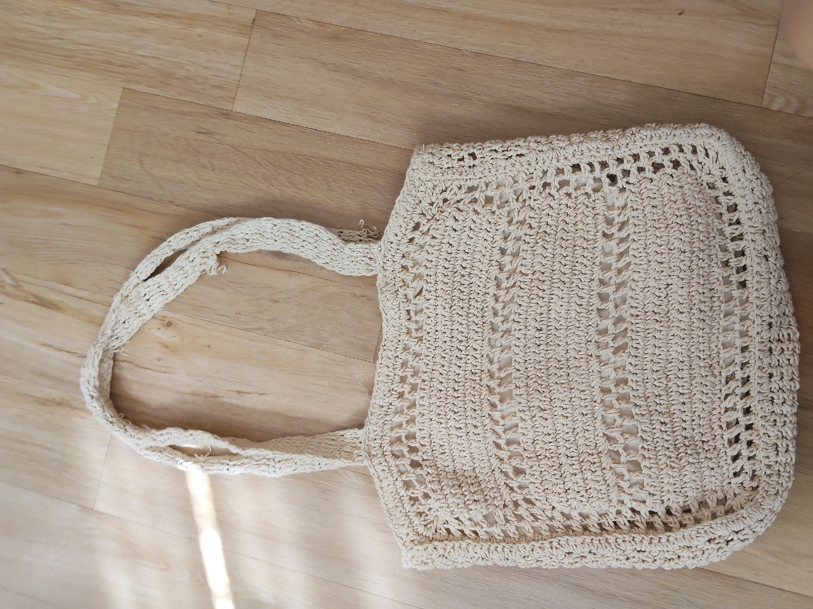 Taschen: Stofftasche Capri Bast gehäkelt beige mit Innenfutter  – Gebraucht aus Wil SG von Peachy 1