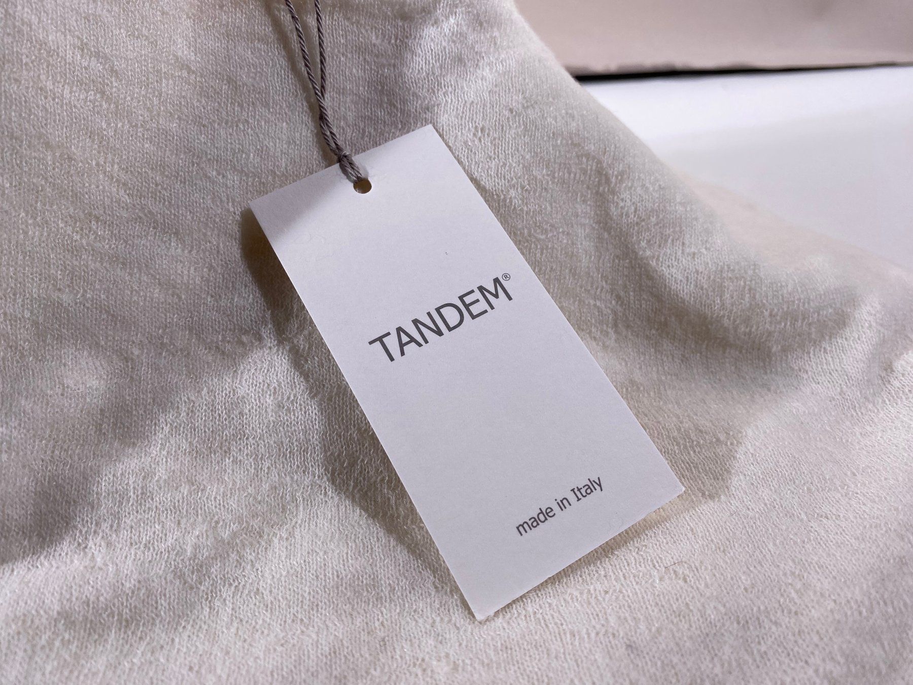 Maglioni & Felpe: 🔴  Pullover TANDEM Gr.4 / 40 U-Boot-Ausschnit /964Z – Nuovo e nell'imballaggio originale da Zürich venduto da LUIS-B 3