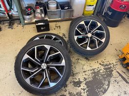 Winterräder Alufelgen 5x112 225/55R18 Continental 221956