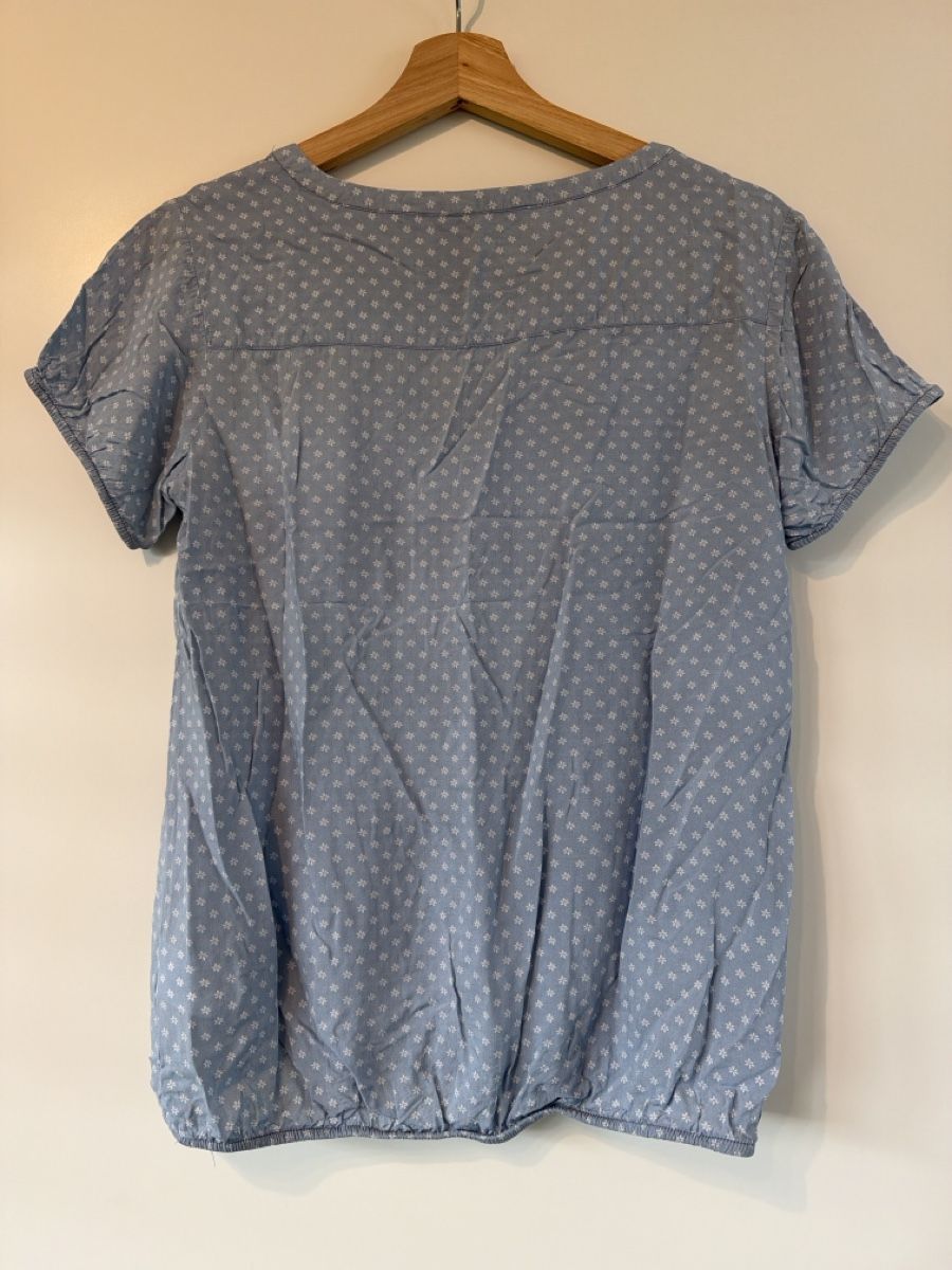 Chemisiers: Bluse mit Blumenmuster – D'occasion à Waldstatt par mbi_59sv 1