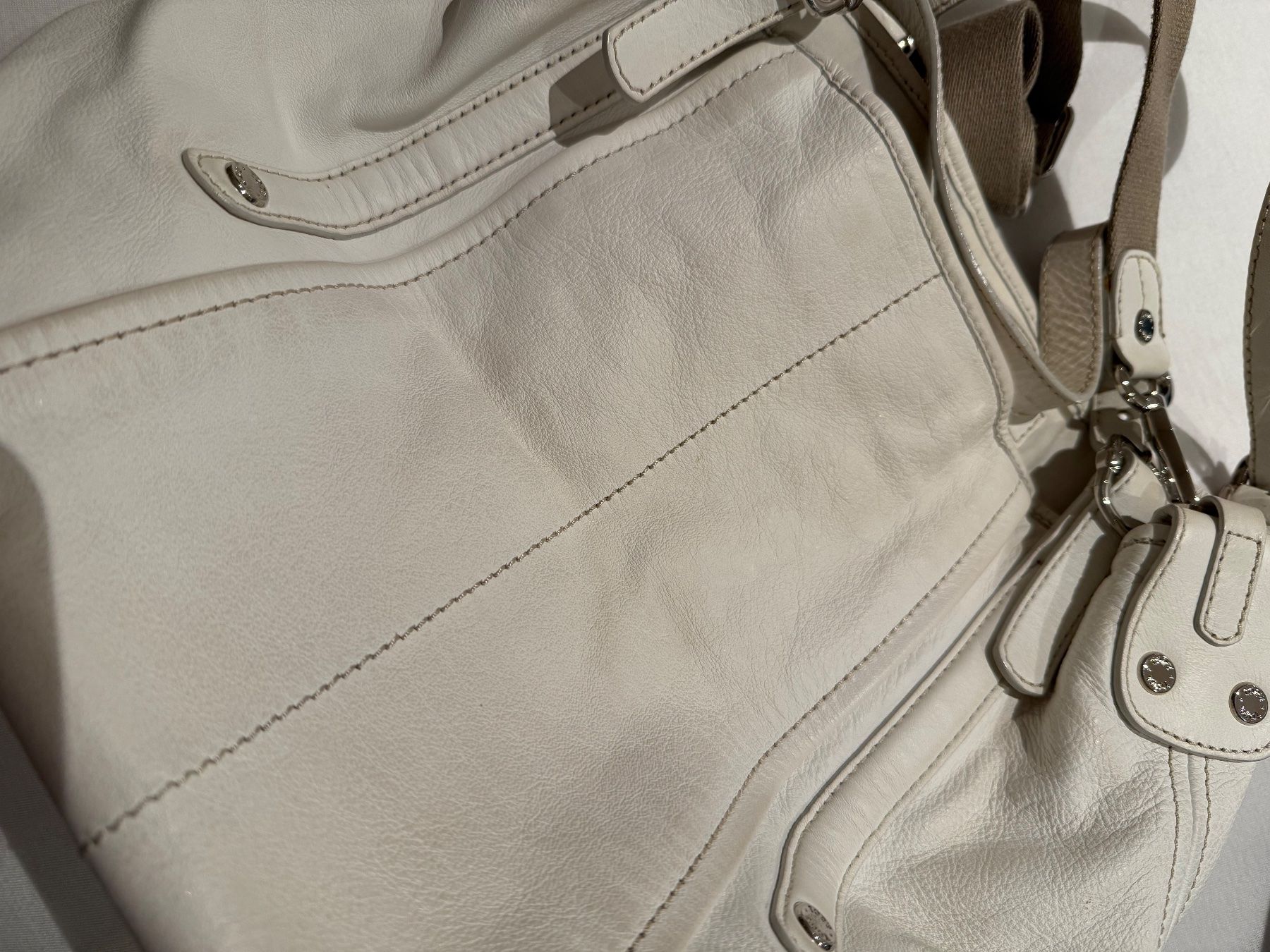 Tod'S Taschen für Damen: Tods Tasche Beutel Leder weiss – Gebraucht aus Richterswil von KAYLEIGH_77 6