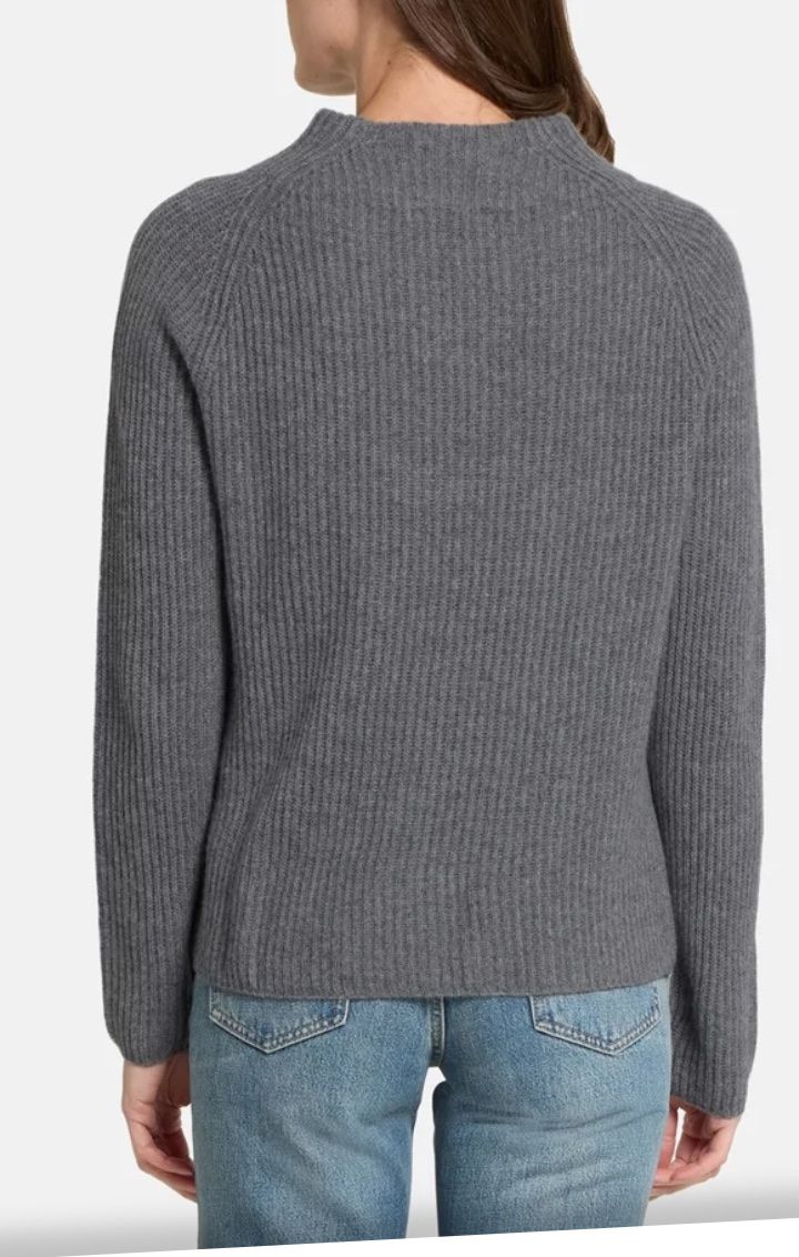 Maglioni & Felpe: Grauer Kaschmir-Pullover, Grösse 34 neuwertig – Nuovo (secondo la descrizione) da Uitikon Waldegg venduto da ZH81 1