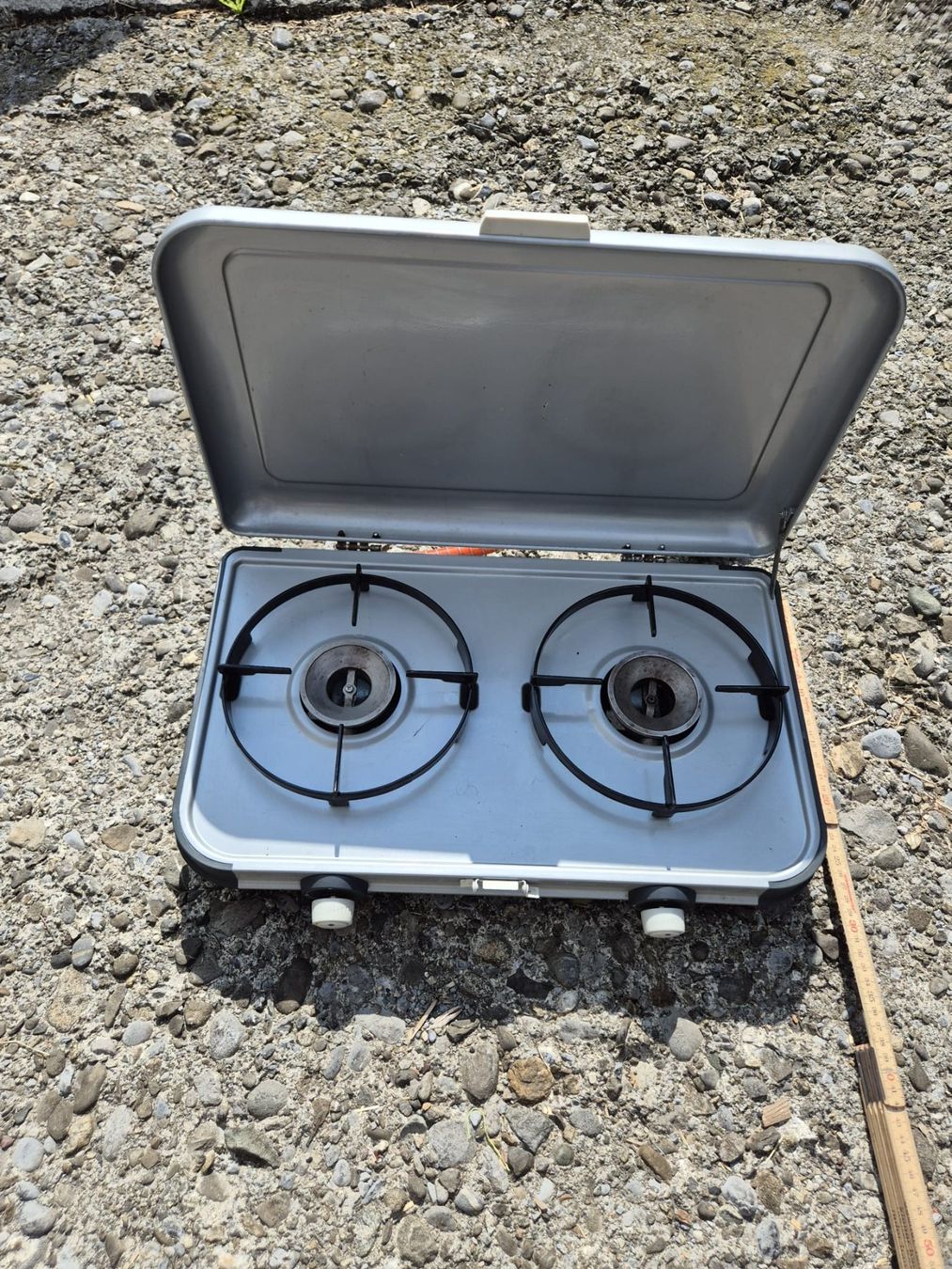 Cucine: Camping Gaskocher2 Flammig – Usato da Urswil venduto da GabrielleK01